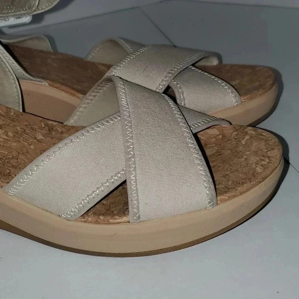 Cloudsteppers by Clarks clarks women’s